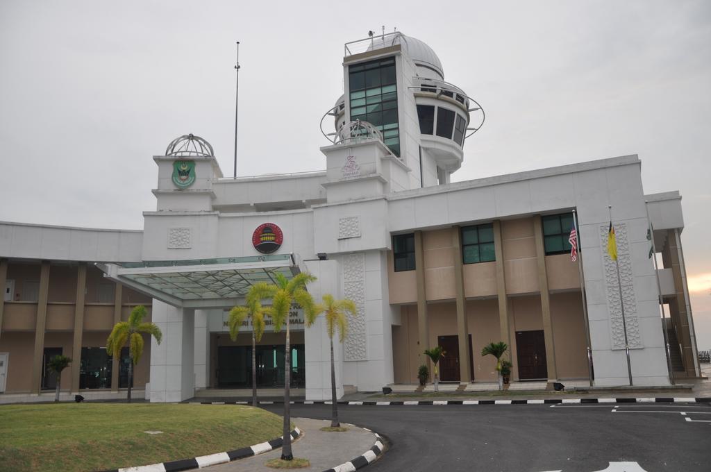 Klana Beach Resort Port Dickson Exterior photo